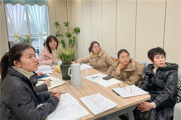 精心准备迎开学彭镇幼儿园教职工“开工”啦！(图2)