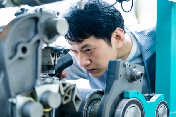 西平：一“布”当先织就工业经济新版图(图6)
